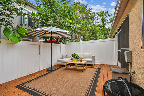 Back-Deck-1640
