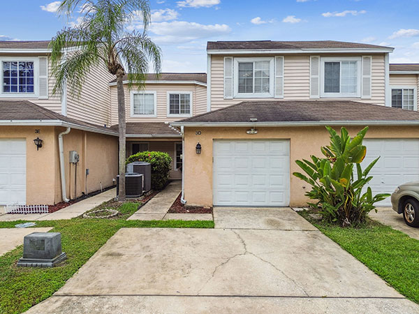 SOLD: Move-in Ready 3/2 Townhome
